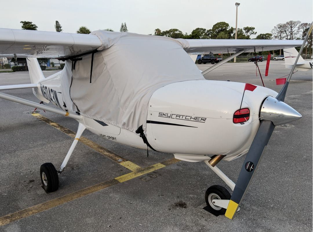 Cessna Skycatcher 162 Canopy Cover and Engine Inlet Plugs