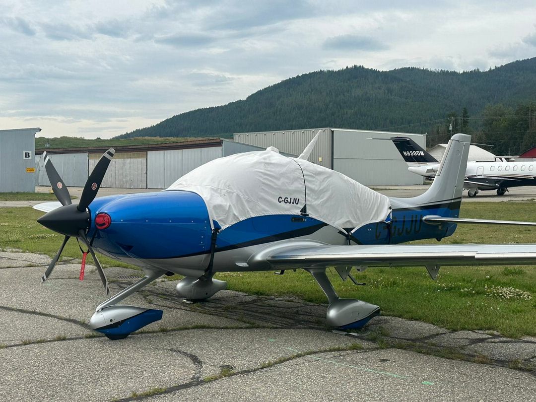 Cirrus SR22T Canopy Cover