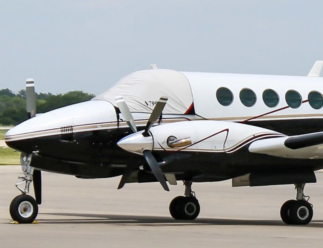 Raytheon King Air 100 Cockpit Cover